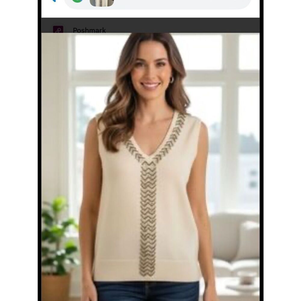 WD• NY Embellished w/ Black Beads/Rhinestone Cream V-Neck Sleeveless Top Size M